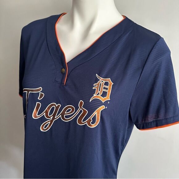 Detroit Tigers Apparel, Size Large - Picture 4 of 7